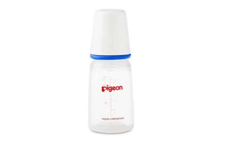 PIGEON FEEDING PLASTIC BPA FREE BOTTLE 120ML